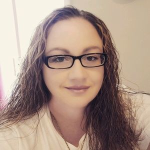 Meet your Posher, Mariane